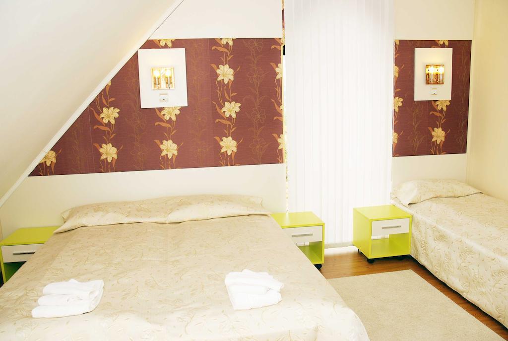 Семеен Хотел Виа Лакус Sapareva Banya Chambre photo