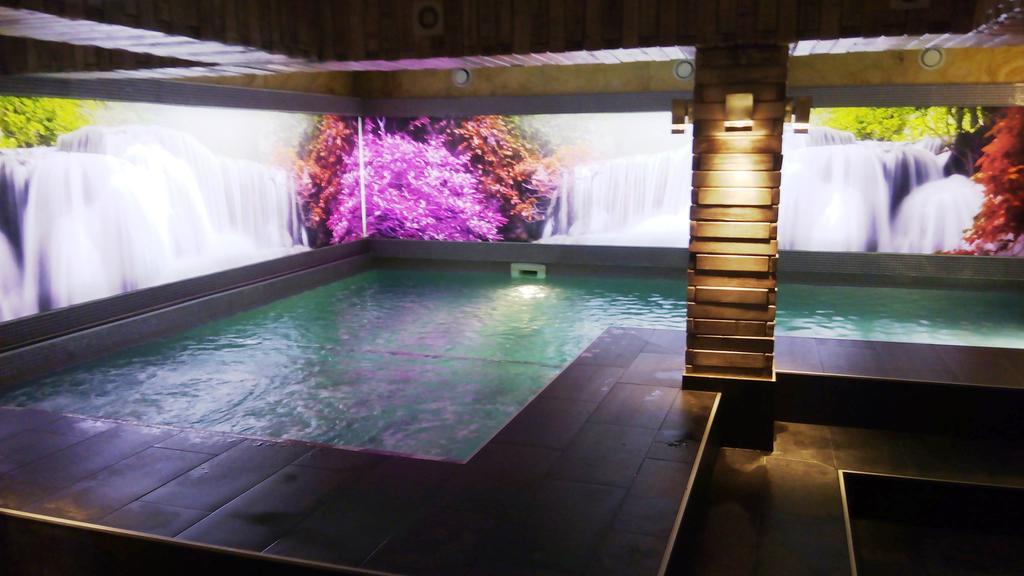 Семеен Хотел Виа Лакус Sapareva Banya Extérieur photo